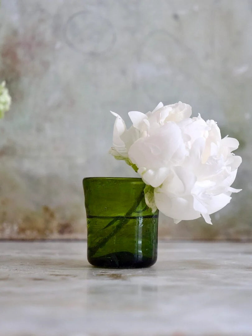Lyonnaise Sipping Cup (Multiple Colors)