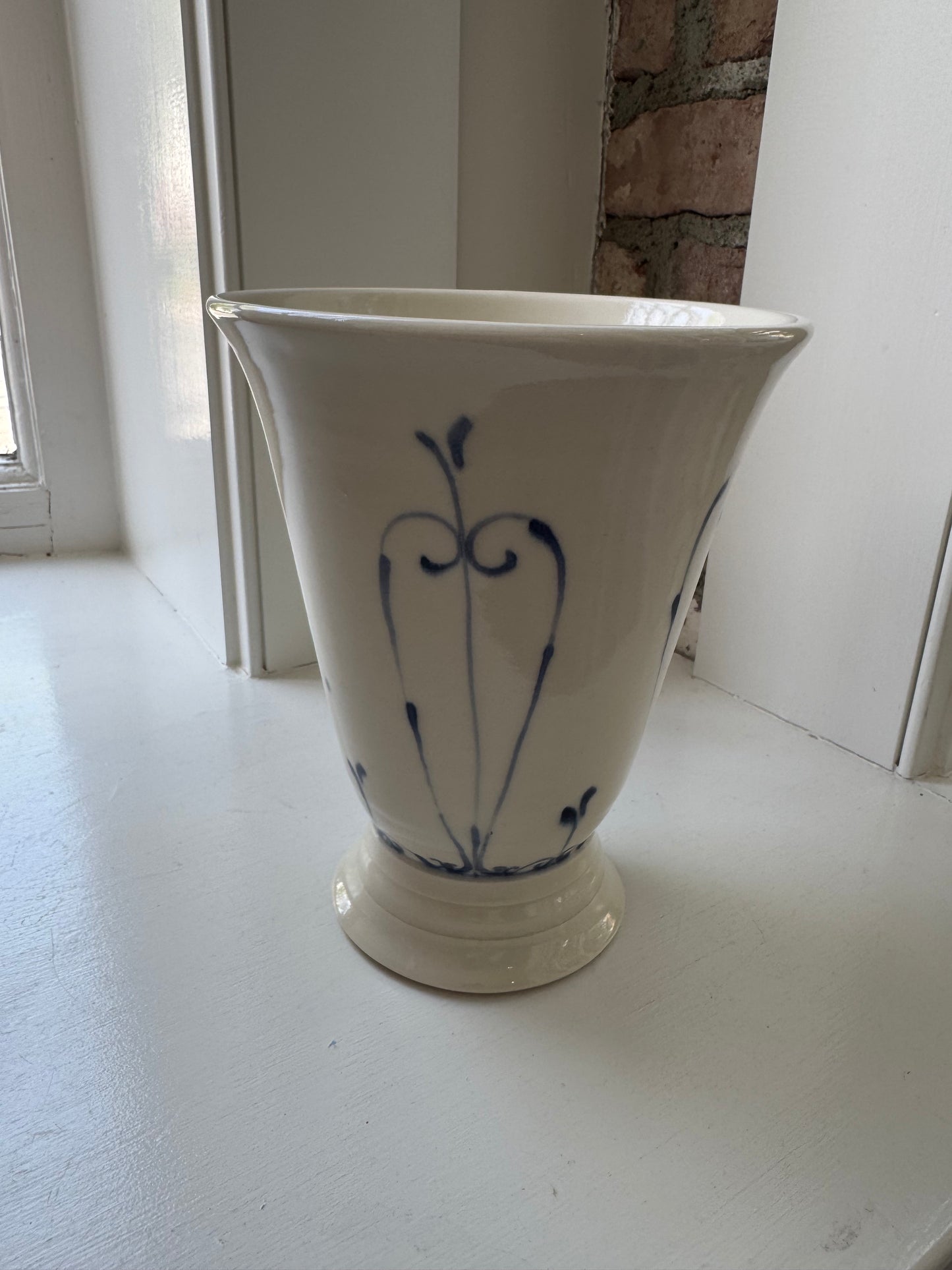 Scroll Vase