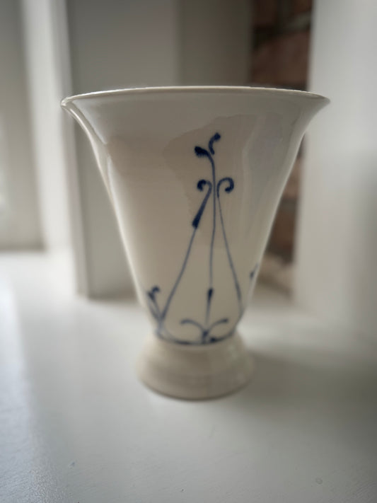 Scroll Vase