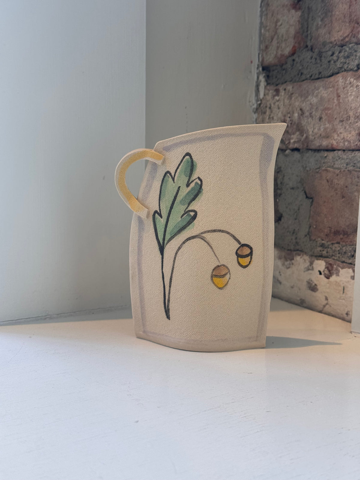 Acorn Vase