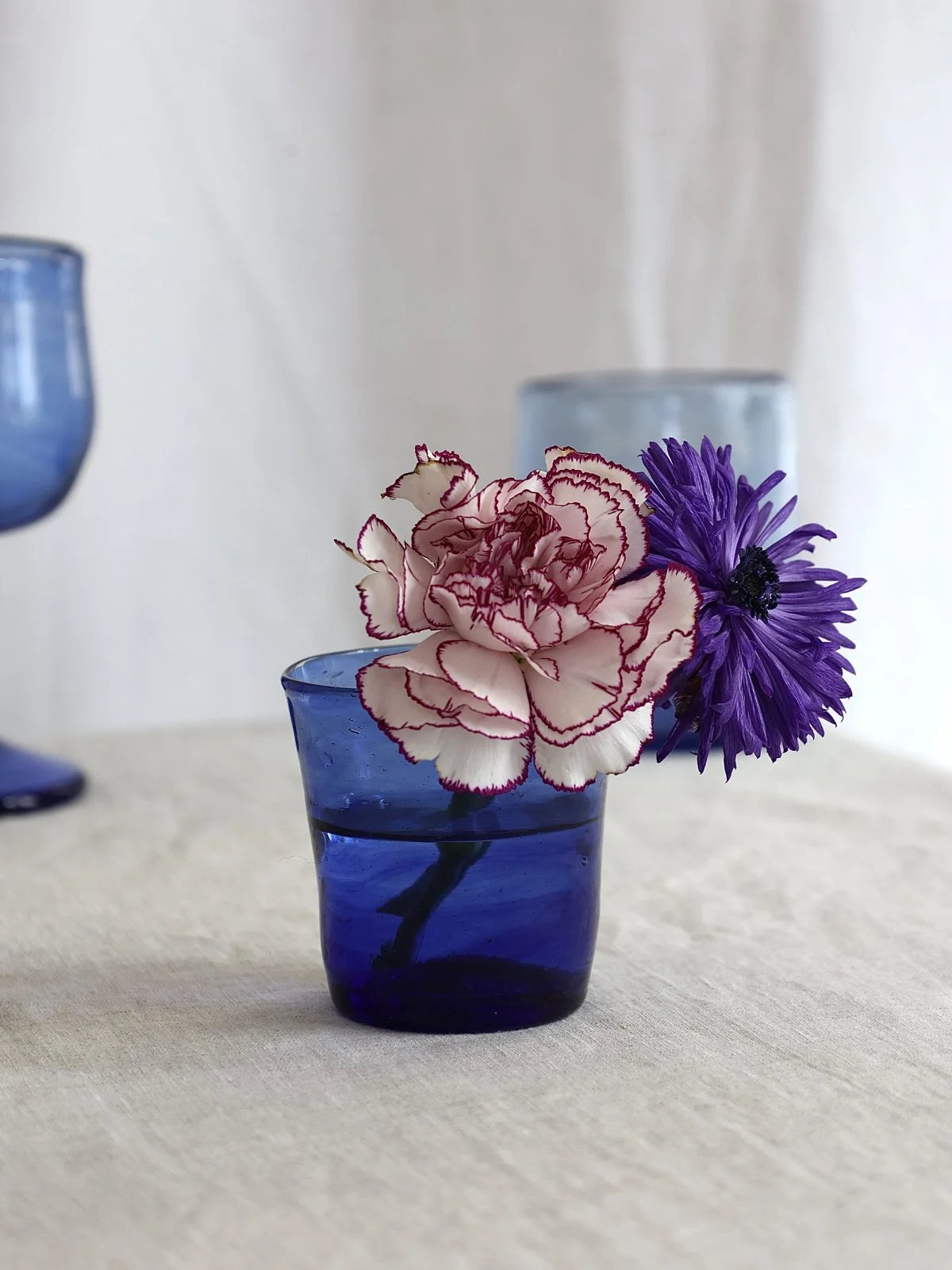 Lyonnaise Sipping Cup (Multiple Colors)