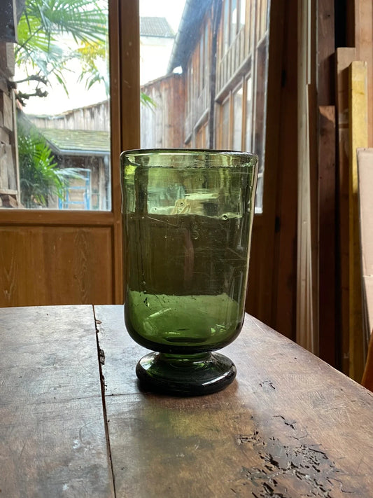 Pied Douche Vase