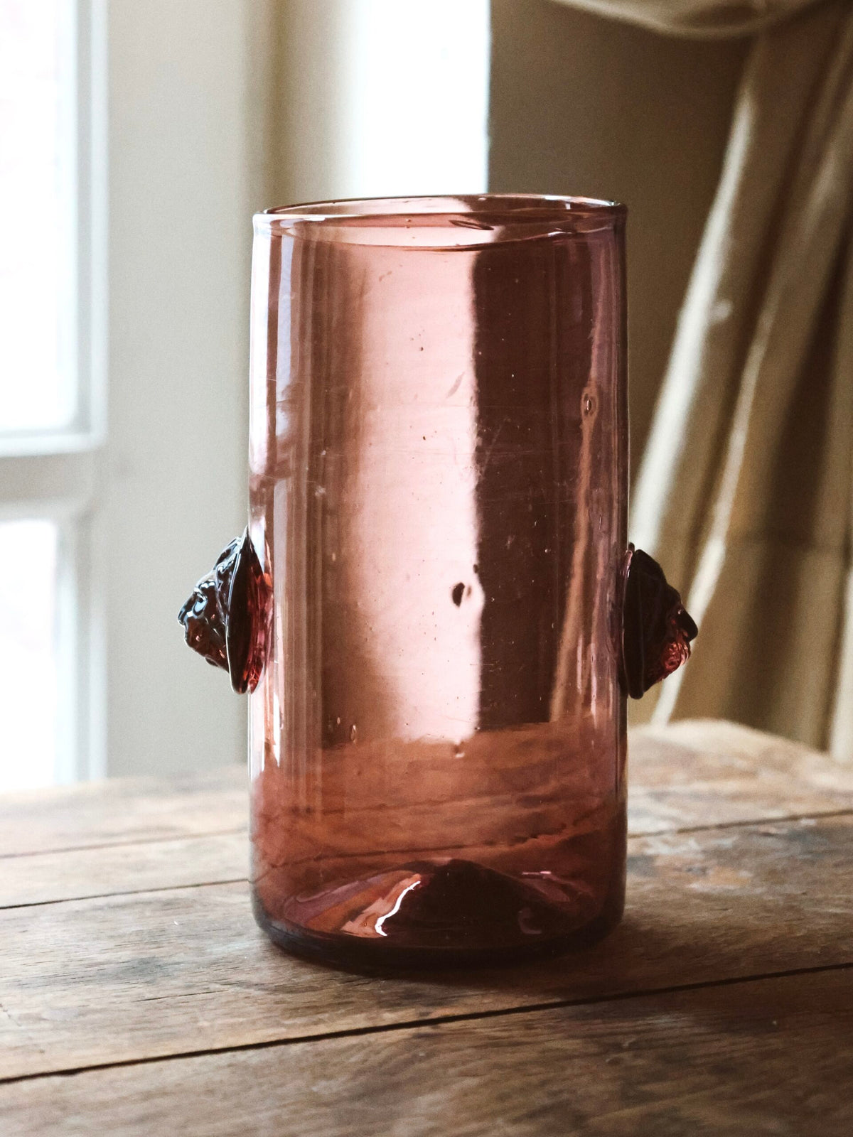 Vase Lion Rasberry